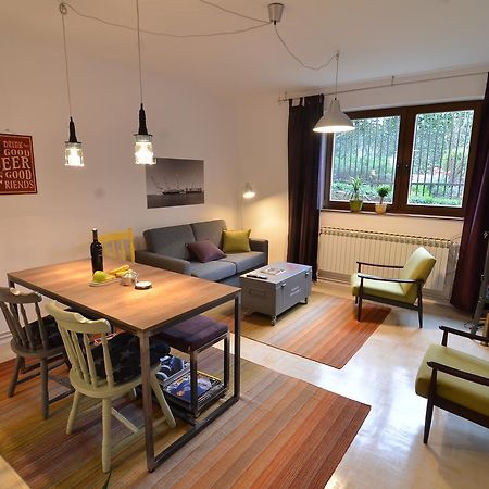 Apartamento Embassy Of Industry + Free Parking SJJ Exterior foto