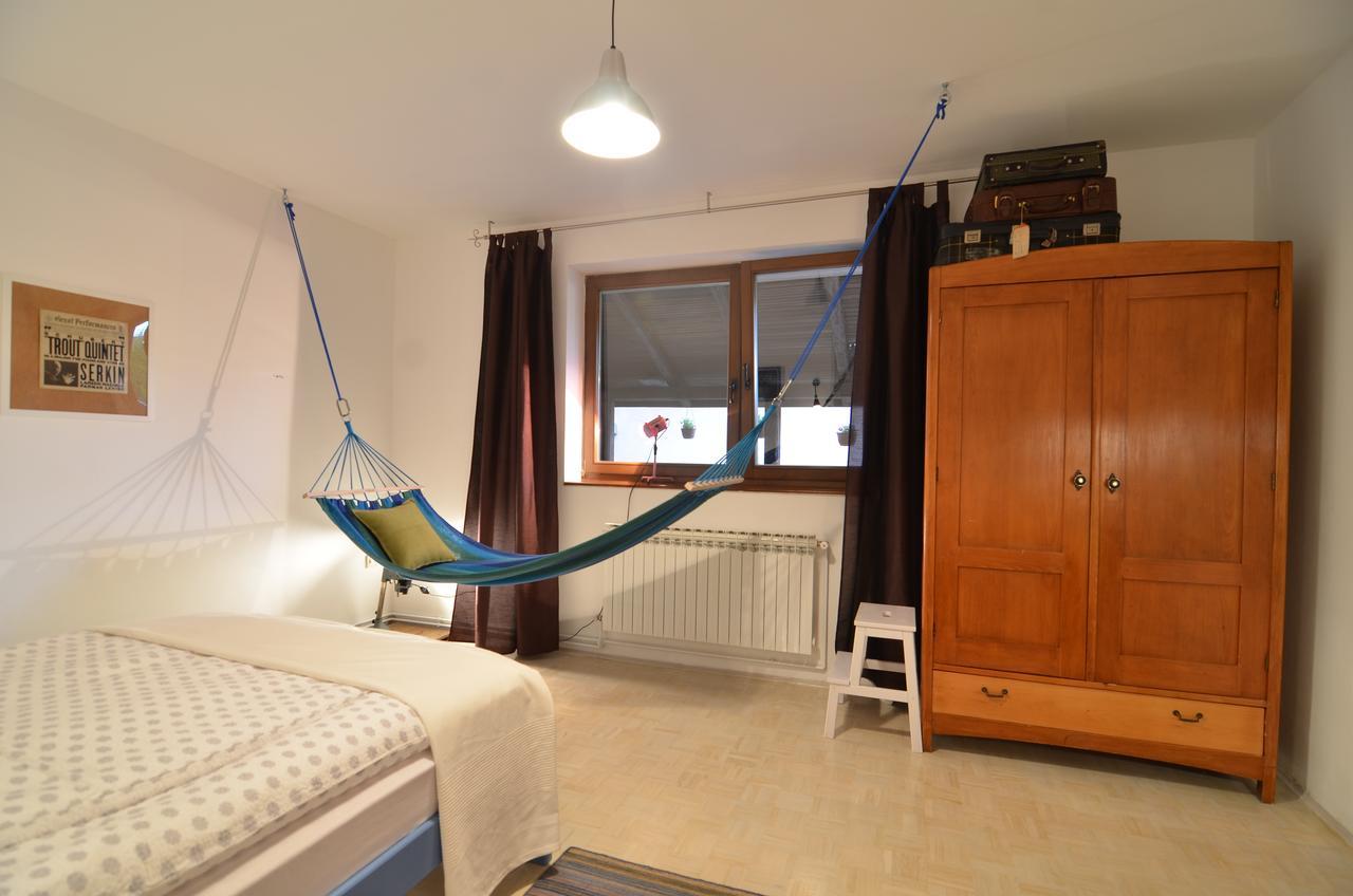 Apartamento Embassy Of Industry + Free Parking SJJ Exterior foto